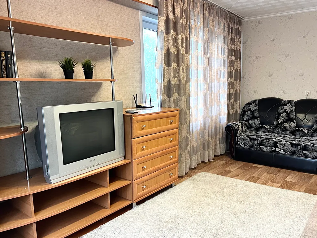 Однокомнатная квартира на улице Мира 7А