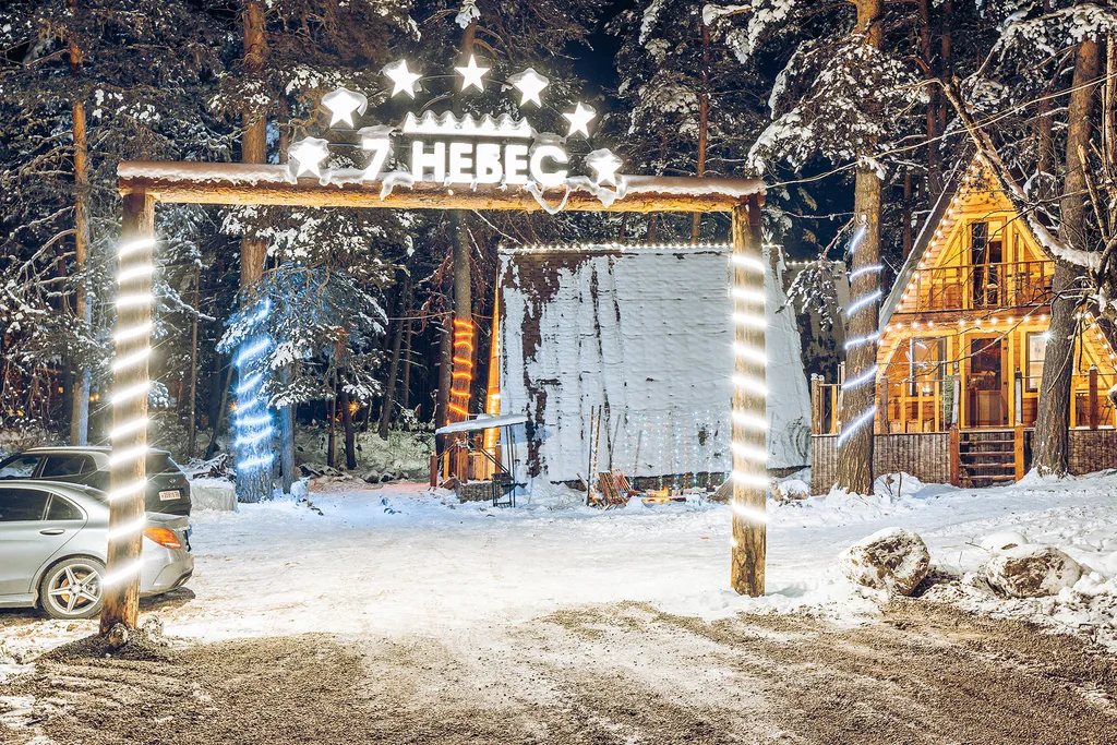 Просторный коттедж в лесу