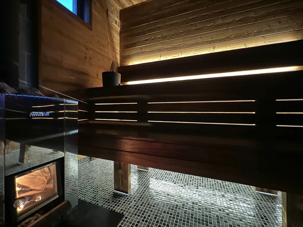 Дом-студия с сауной на озере