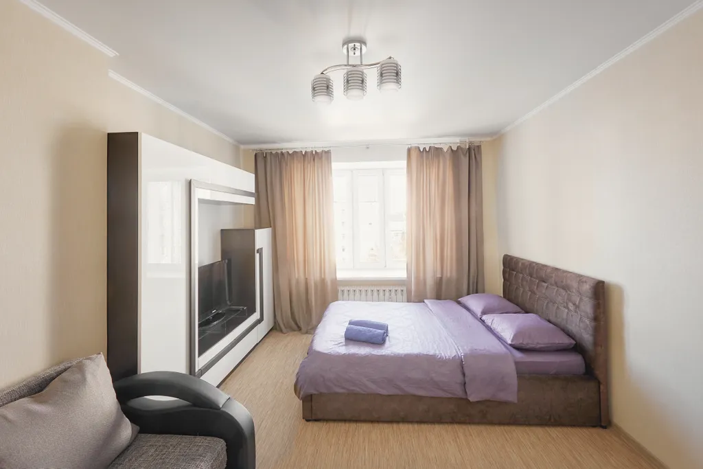 Уютная 1-комнатная квартира в центре Кургана — аренда посуточно в Курган