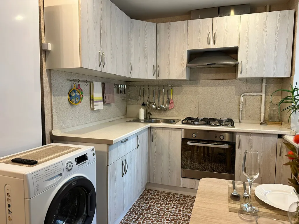 Уютная и комфортная квартира у площади Победы