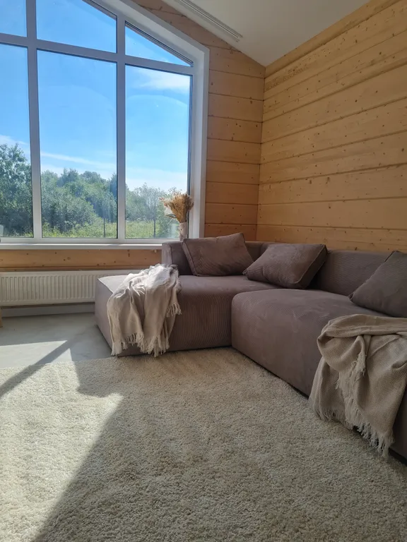 Дом у озера