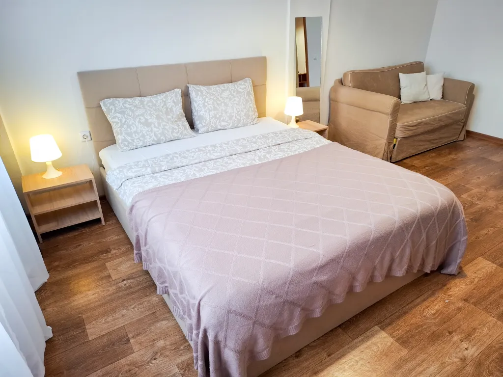 Квартира 2-комнатная Квартира — Курск