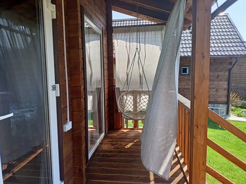 Двухкомнатный четырехместный гостевой дом с видом на горы №7