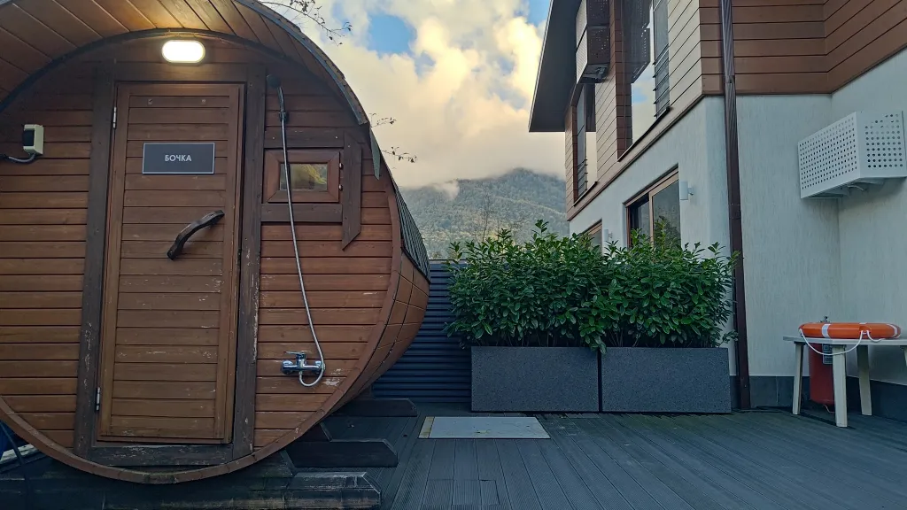 Центр. Студия+бассейн и сауна