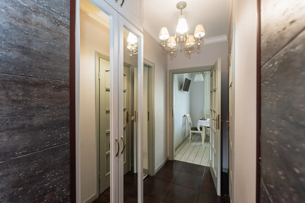 Квартира 3-комнатная Квартира — Калининград