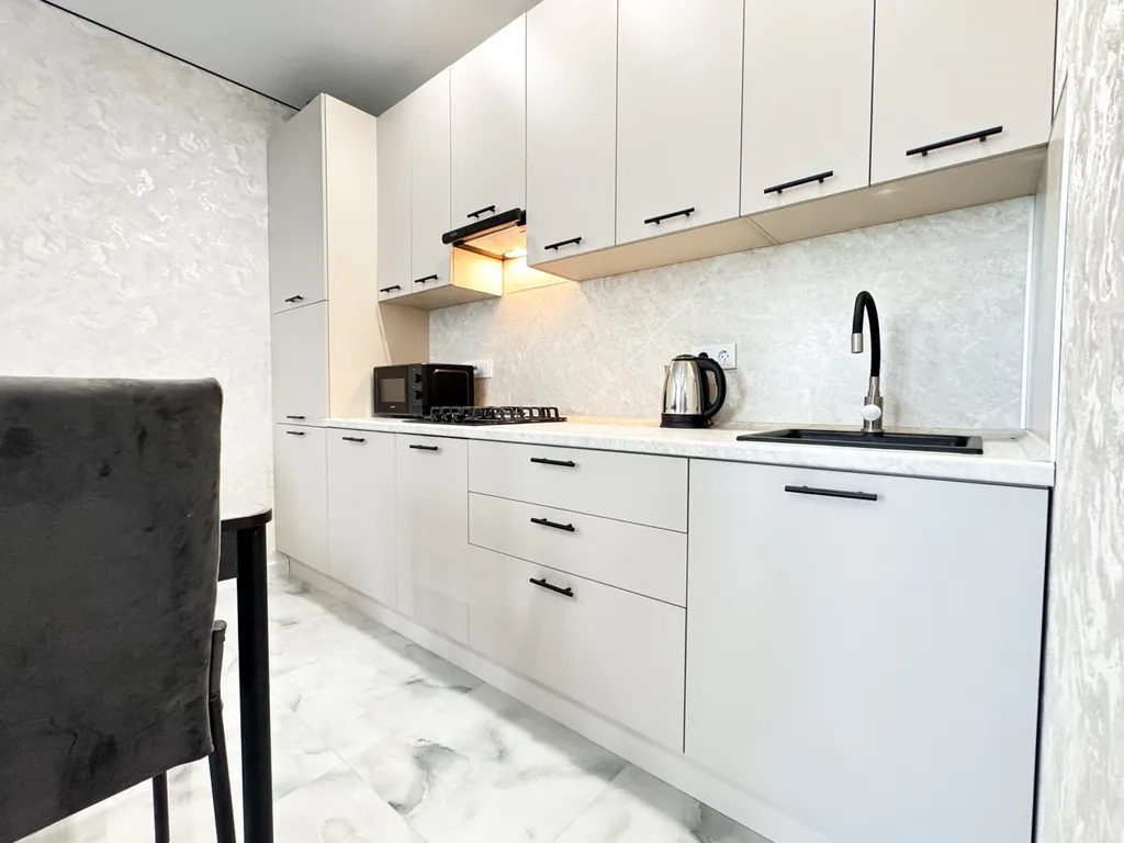 Квартира за ТЦ Премьер