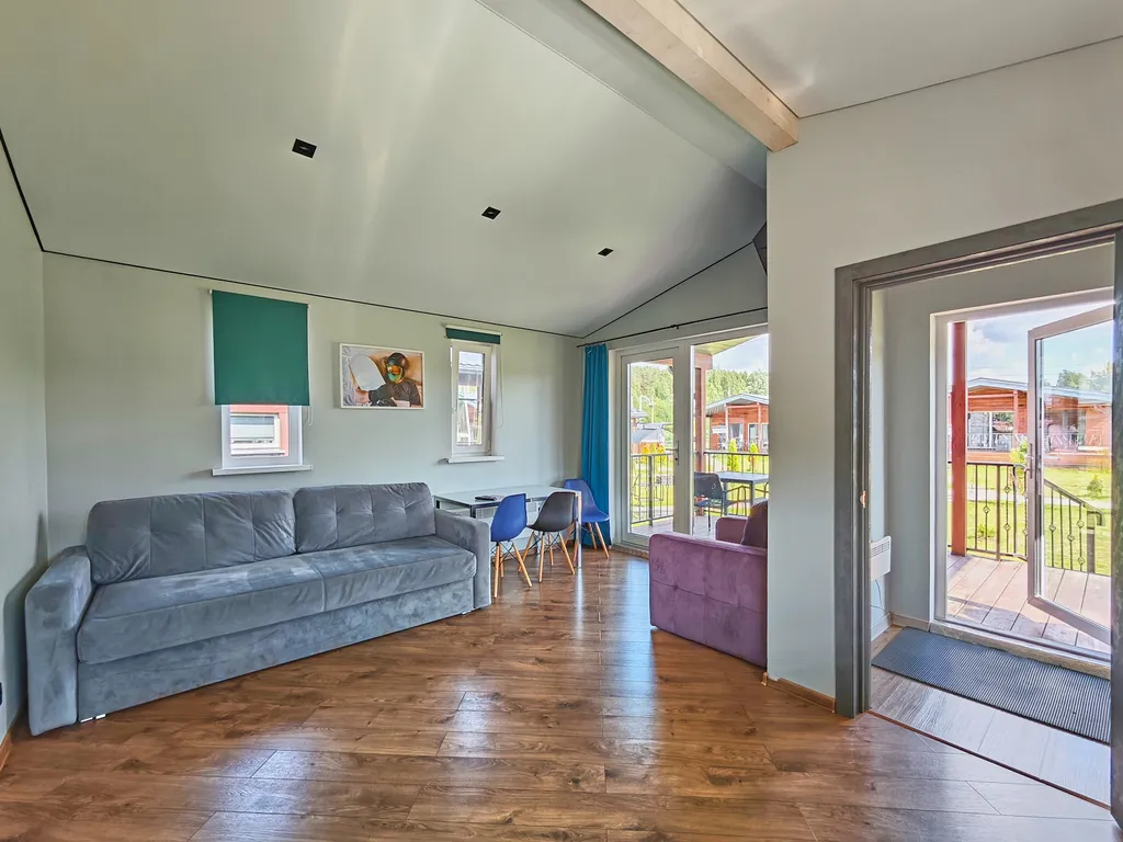 Коттедж Коттедж рядом с Красным озером — Светлое