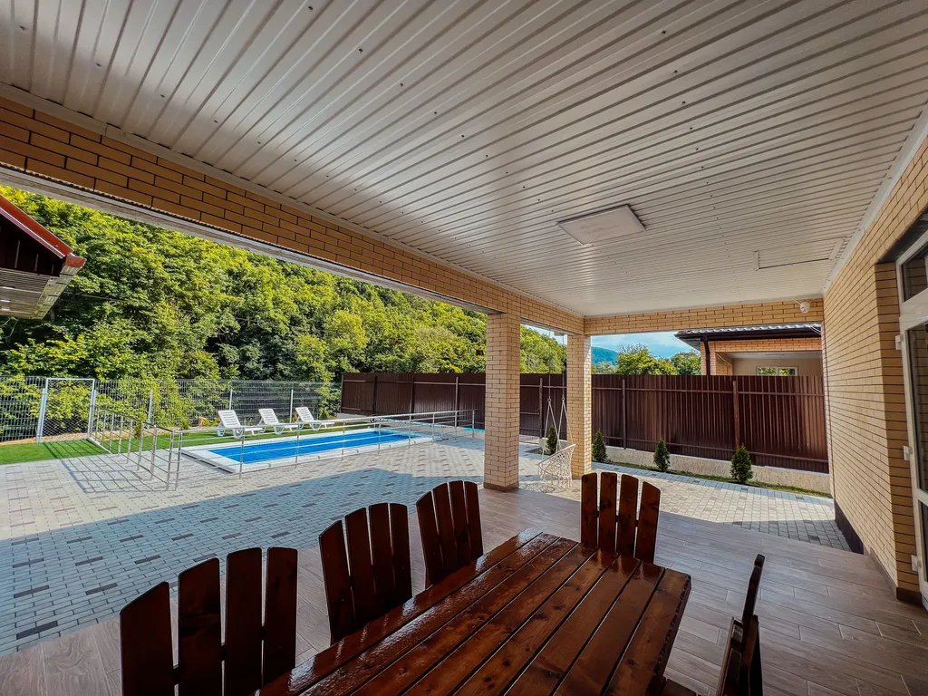 Коттедж Вилла на море — Прасковеевка