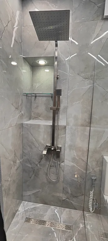 Уютная, новая  квартира в центре города с видом на гору Пушкинтау