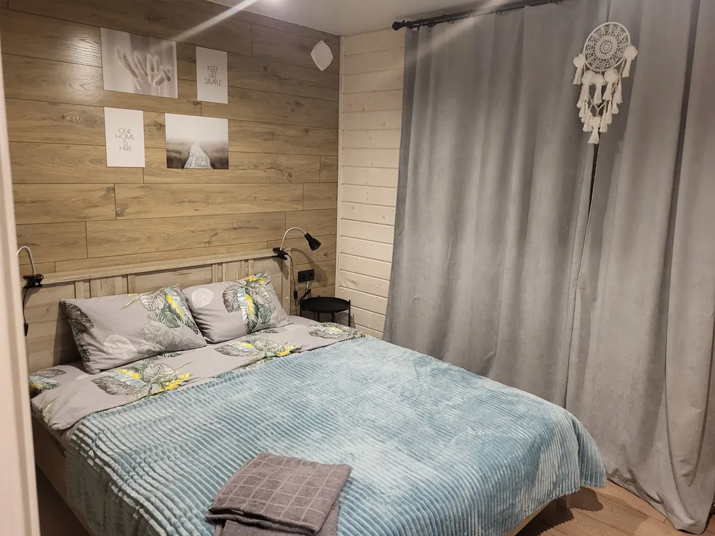 Стильный дом у озера Разлив