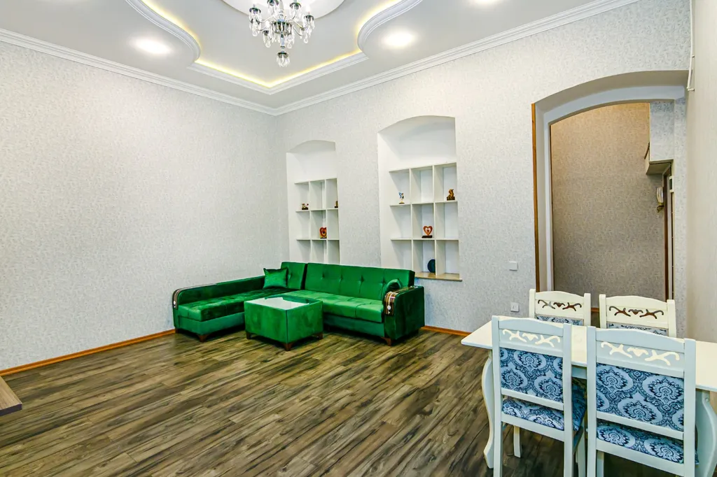 Hollywood apartment i̇n the Targovu