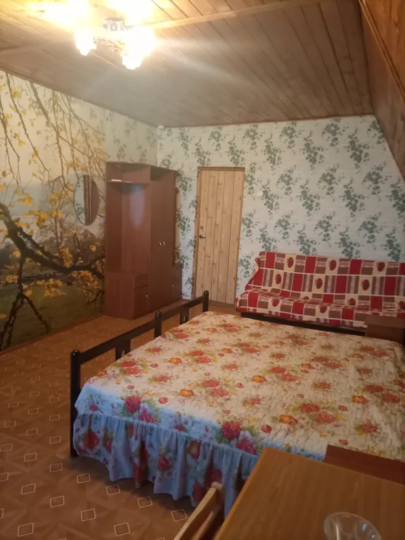 Двухкомнатная квартира в частном секторе у моря Курорт Ялта-Мисх