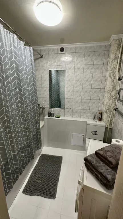 Квартира в свежем ремонте с прекрасным видом из окна