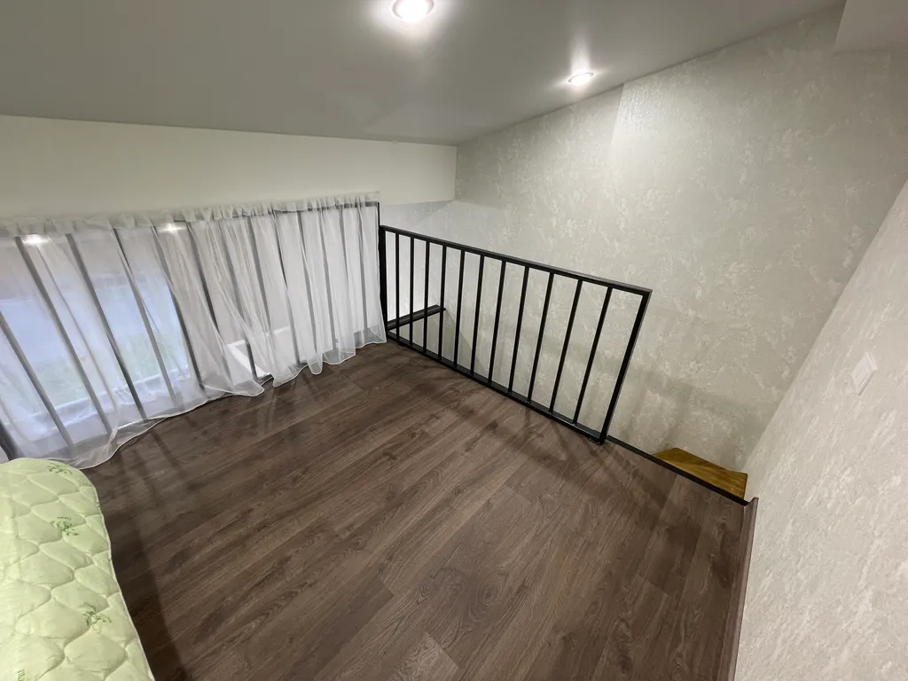 Новая, чистая двухуровневая квартира на берегу реки Волга