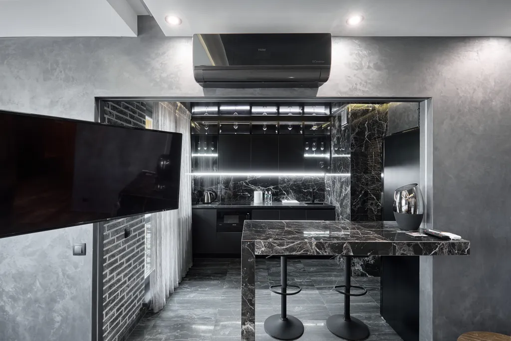 Апартаменты Reverie Black Space