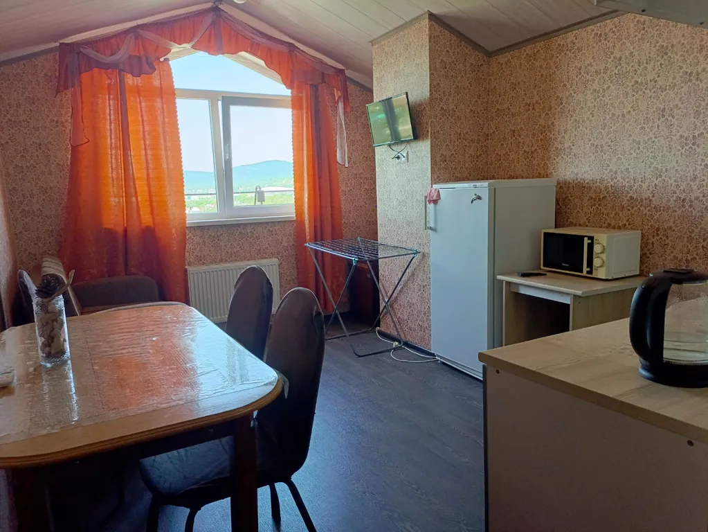 Мансарда с видом на аквапарк и море