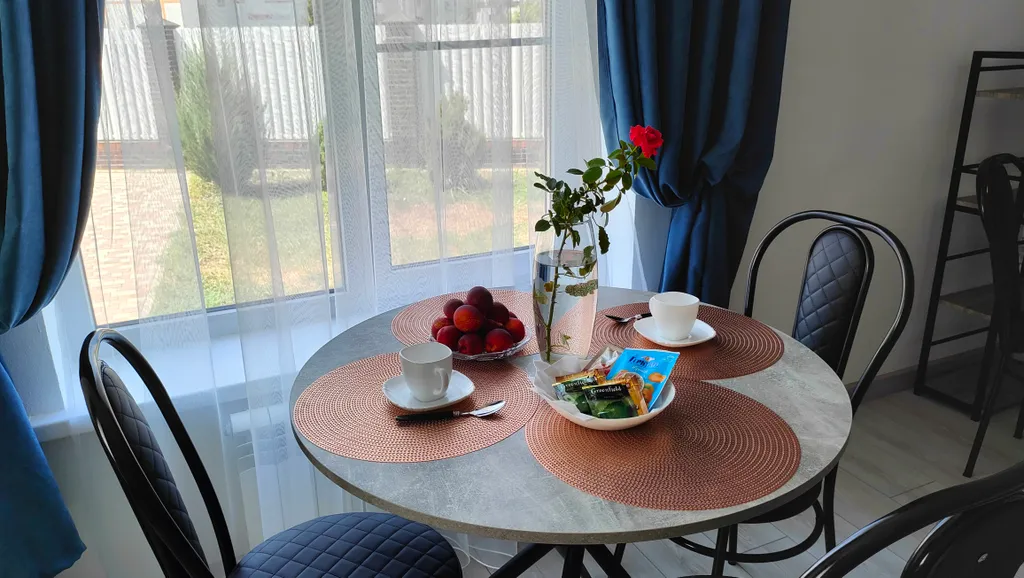 Квартира Квартира Апартамент "Прага" с паркингом и завтраком — Краснодар