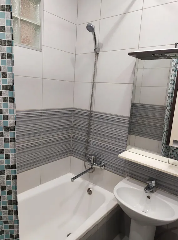 Квартира Уютная квартира возле метро Золотая нива — Новосибирск