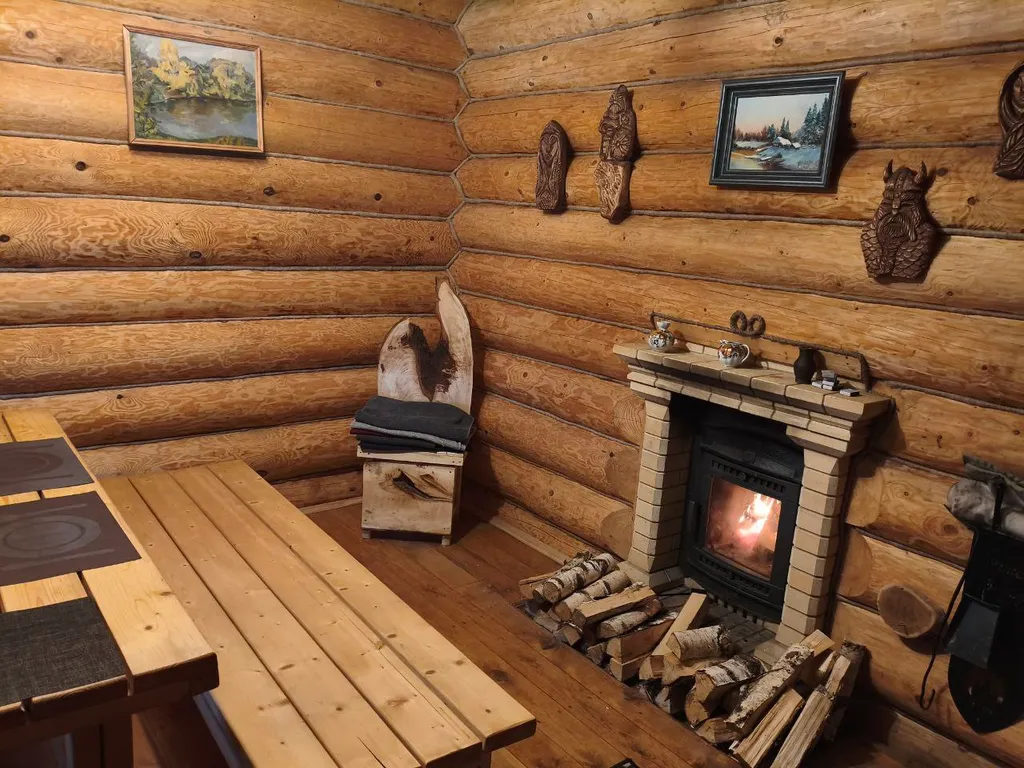 Двухкомнатный номер в доме с отдельным входом и санузлом