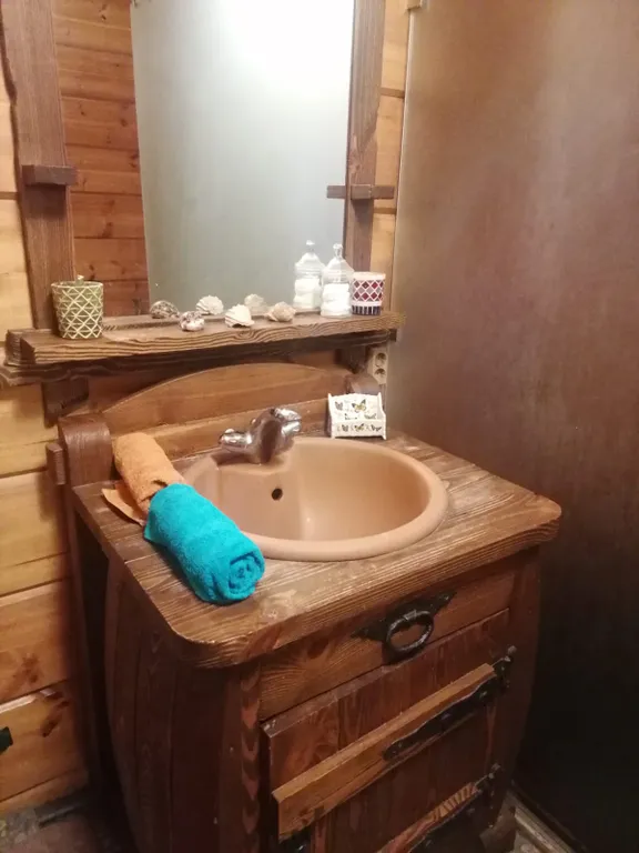 Уютный коттедж в сосновом лесу рядом с Москвой