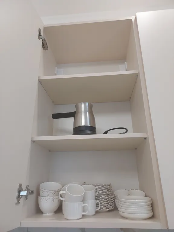 Новый дом в живописной местности ( 5 минут до аэропорта)