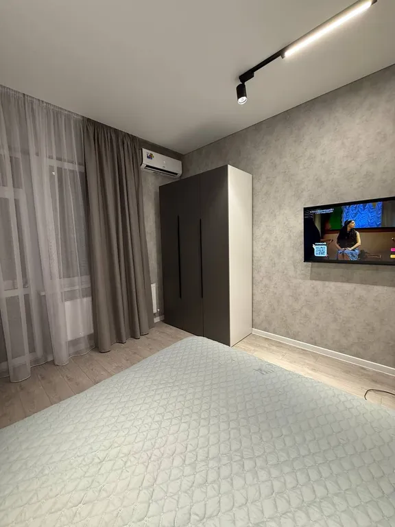 Новая квартира с дизайнерским ремонтом в центре города