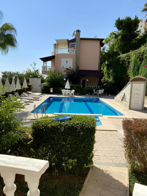 Апартаменты с видом на море в 300 метрах до моря