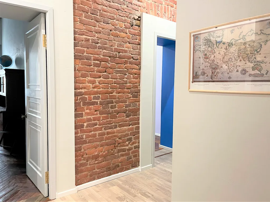 Дизайнерская квартира на Фонтанке с 3 спальнями