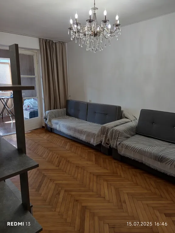 2х комнатная квартира в центре.