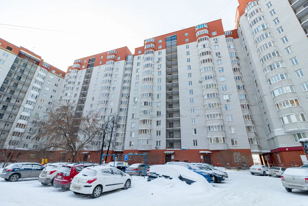 Просторная студия в центре Тюмени для 4 гостей!