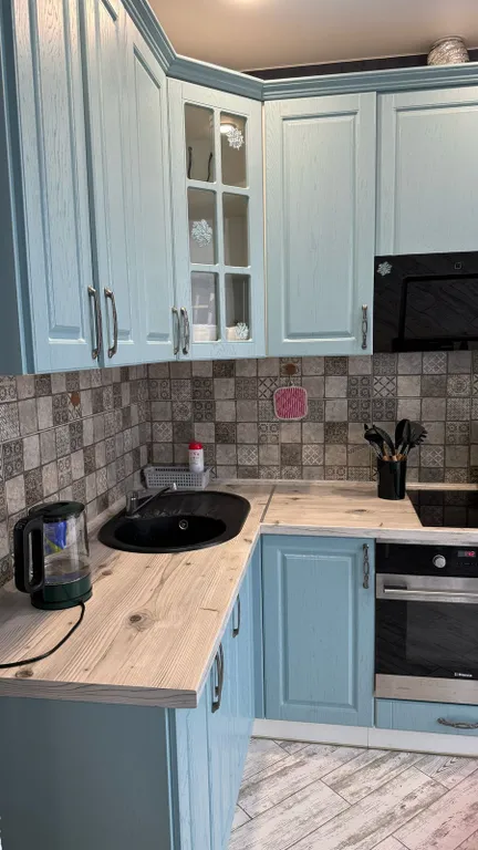 Студия с видом на море и горы