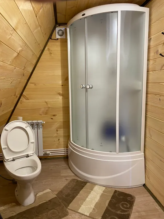 Треугольный домик в Приэльбрусье