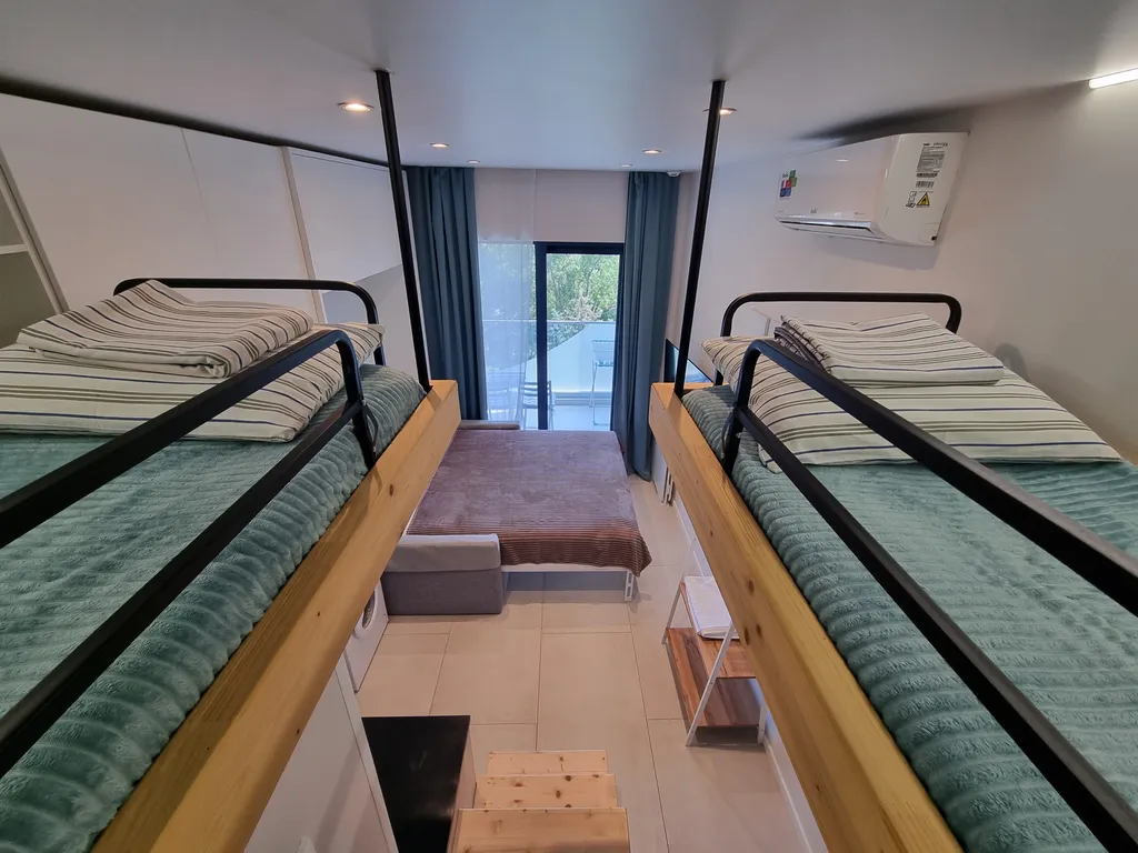 Квартира Двухуровневые апартаменты в апарт-отеле Россиянка — Анапа