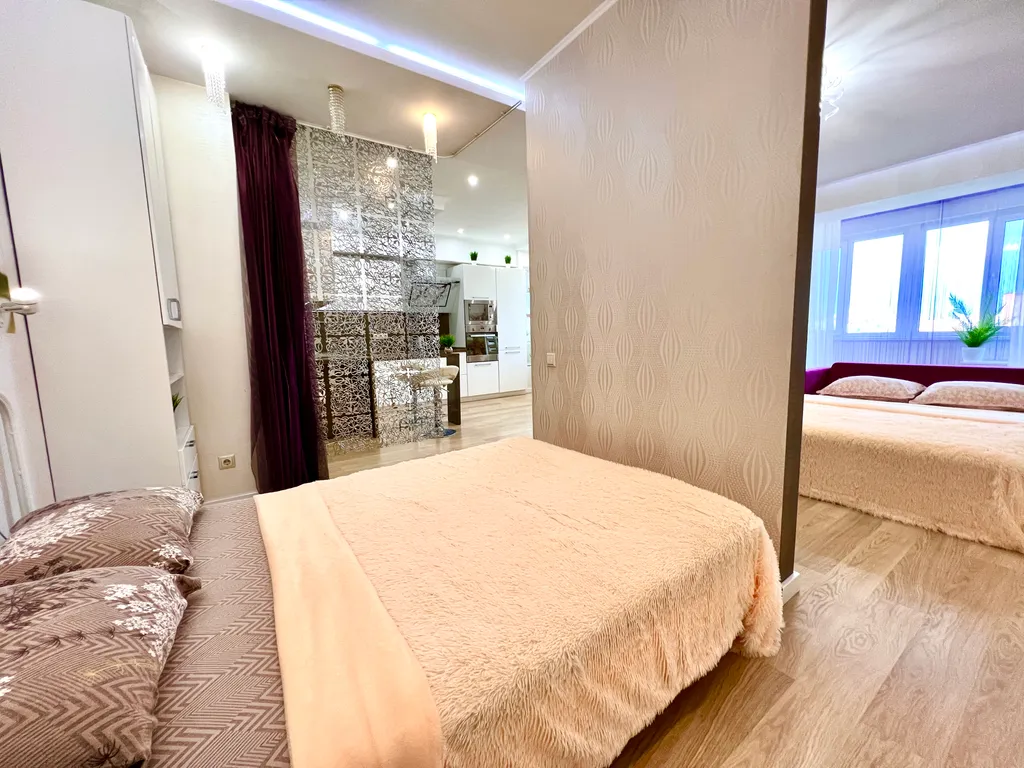 Квартира Квартира Стильная шикарная студия рядом с МТЛ-ареной — Самара