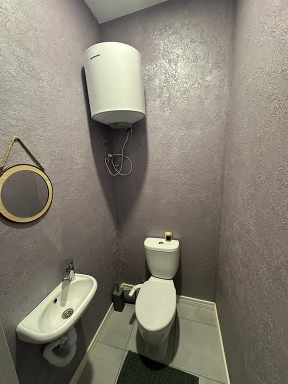 Уютная новая квартира с высокими потолками и потрясающими закатами