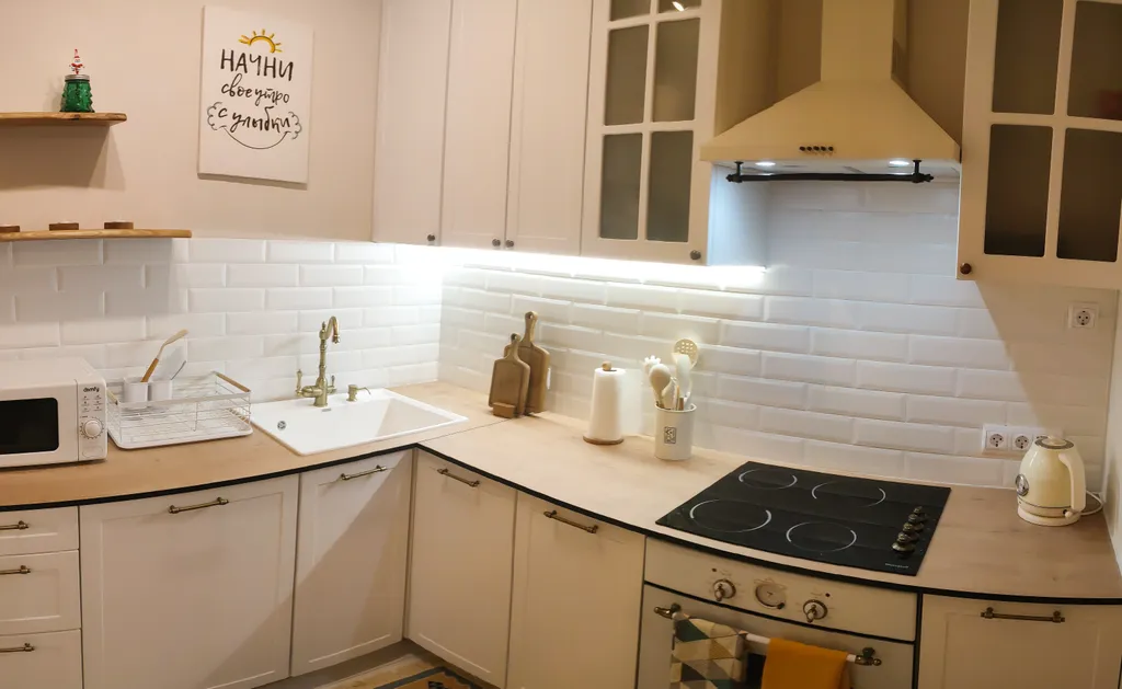 Квартира с 2 отдельными спальнями и кухней-гостинной недалеко от моря