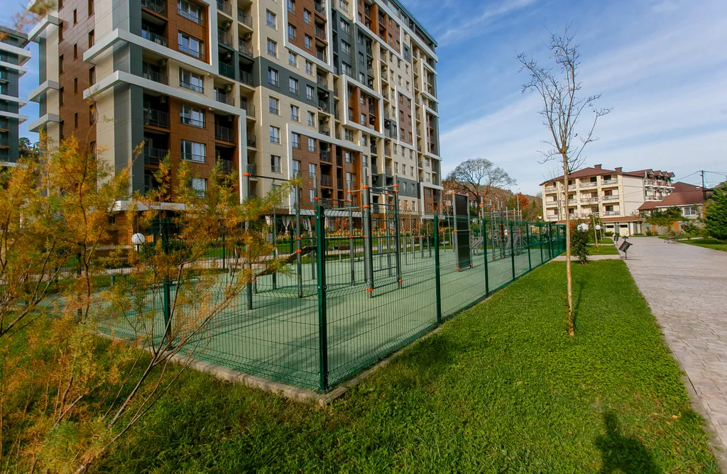 Студия с панорамными окнами и шикарным видом на море