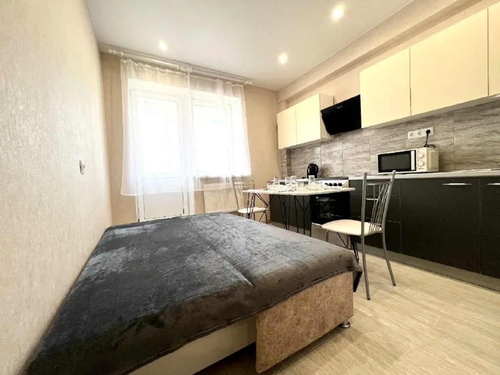 1-я квартира возле Московской площади