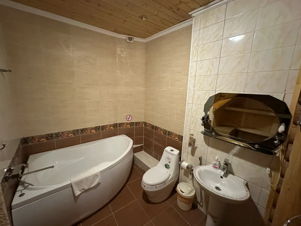 Дом в верхнем парке