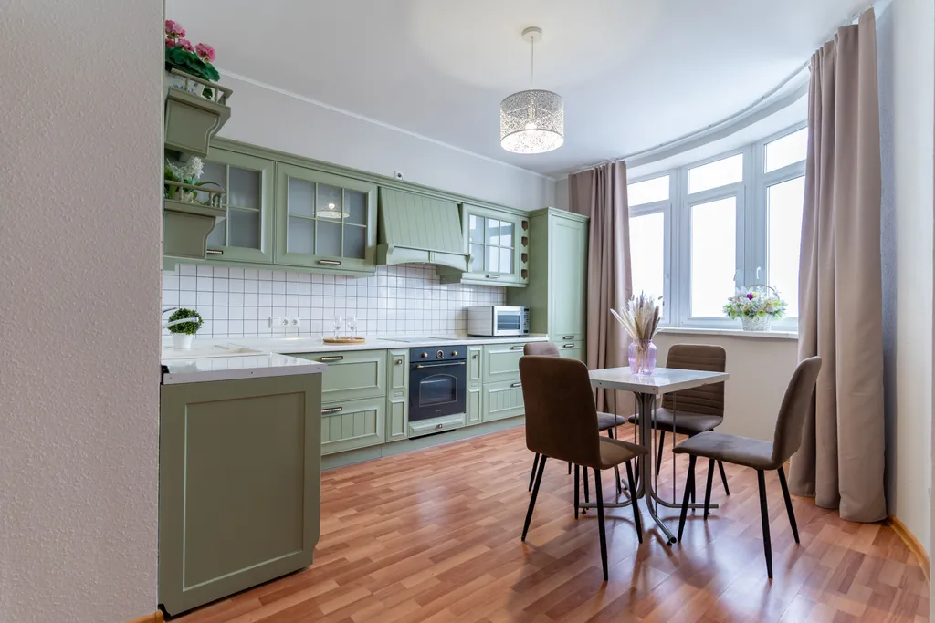 Квартира на высоком этаже у автовокзала — аренда посуточно в Екатеринбург