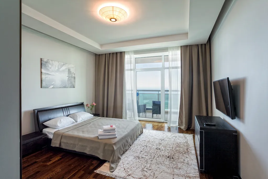 Отдых в Крыму с видом на Черное Море и Ай-Петри