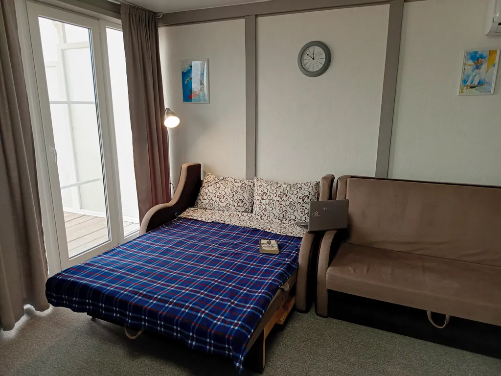 Домик с видом на море