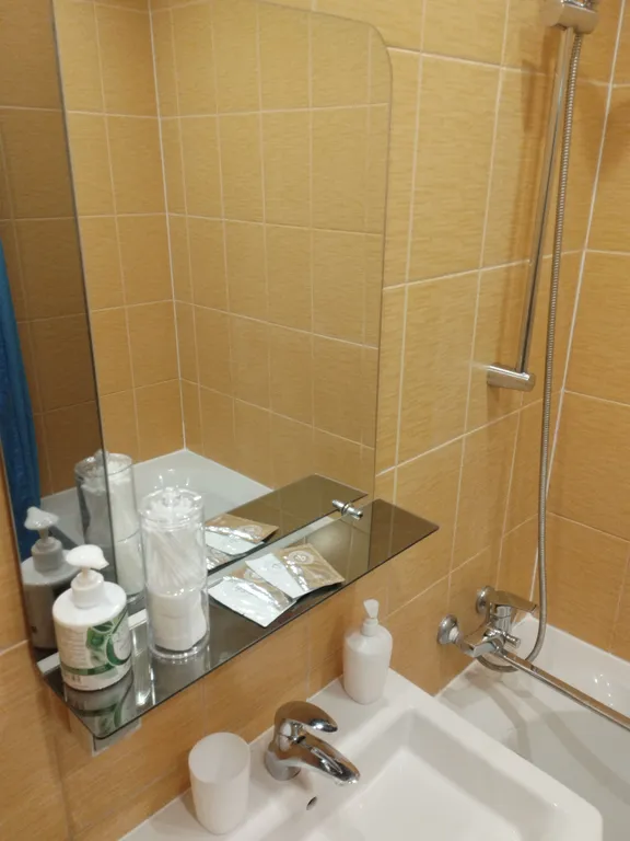 Уютная квартира в спальном районе всего в 10 минутах до ЖД вокзала