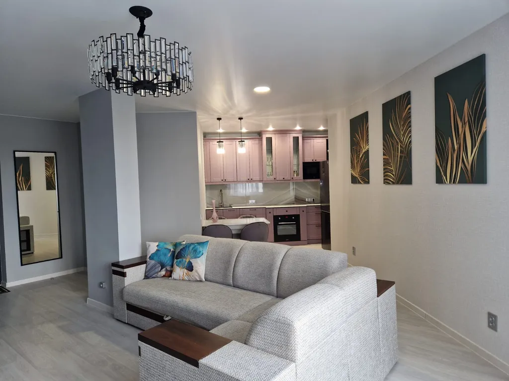 Уютная 2-комнатная квартира с новым ремонтом