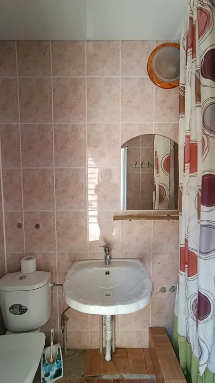 Четырёхместная комната с удобствами