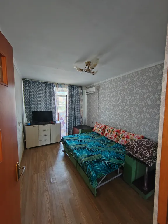 2 комнатная квартира в 50 метрах от моря