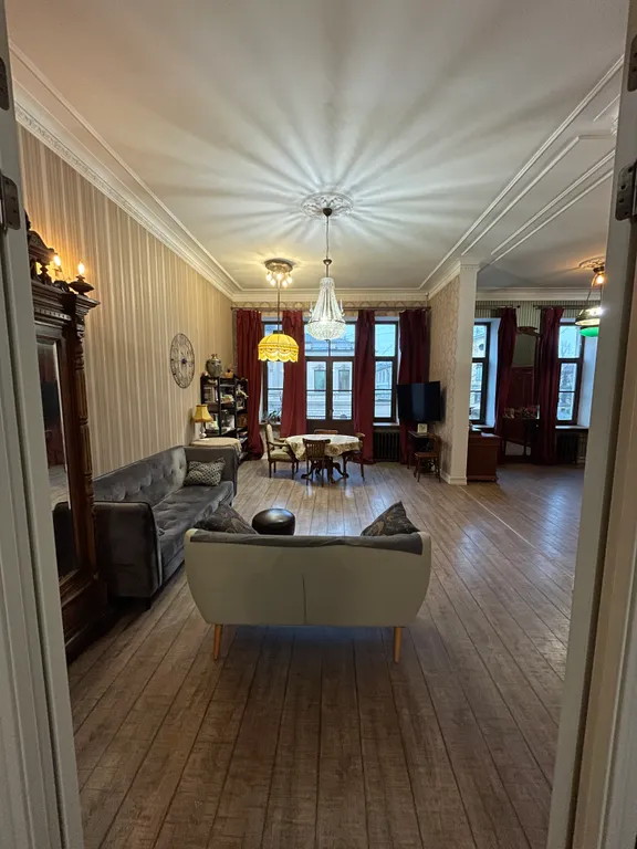 Атмосферная квартира на Неве