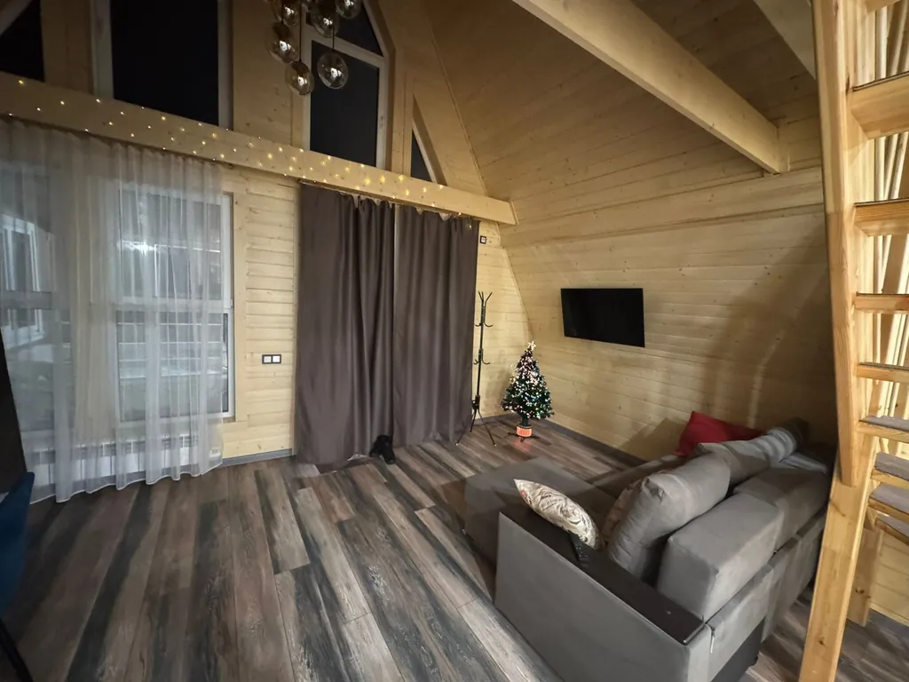 Уютный домик на базе отдыха глэмпинге "Салтыыковские бани - Мира пара"