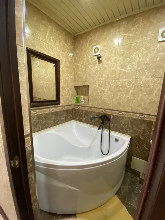 Уютная с видом на горы квартира в центре города